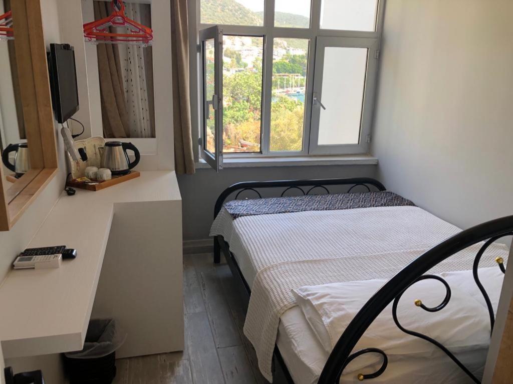 Yali Pansiyon Kaş Exterior foto